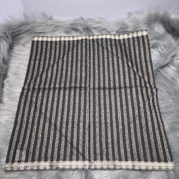 Authentic Fendi Scarf~NIB - Picture 6 of 6